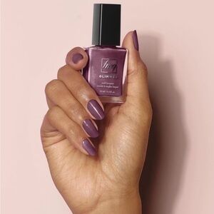 Fmg Glimmer Nail Lacquer- High Magnitude Mauve